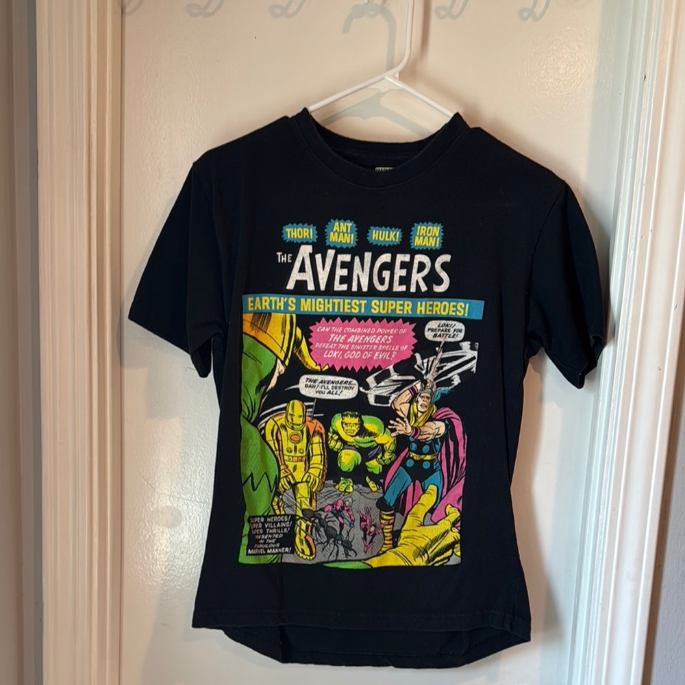Marvel Black Avengers Short Sleeve Tee